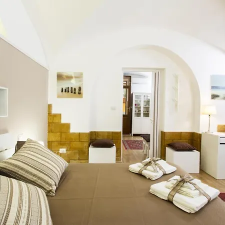Palermo Central Holiday Apartment
